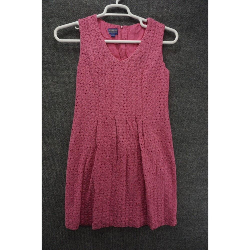 Pendleton Dress Size 10 Pink Eyelet Sleeveless V-Neck Pleated